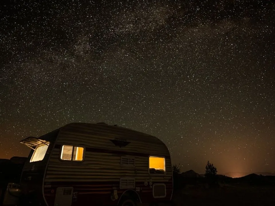 Camper-tenjo-El-Nodo-Glamping